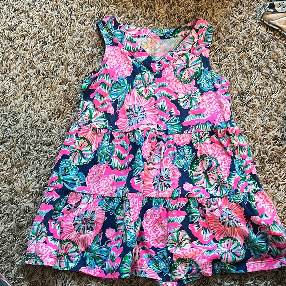 Like new Lily Pulitzer size xs (2-3) Floral Sleeveless Dress
